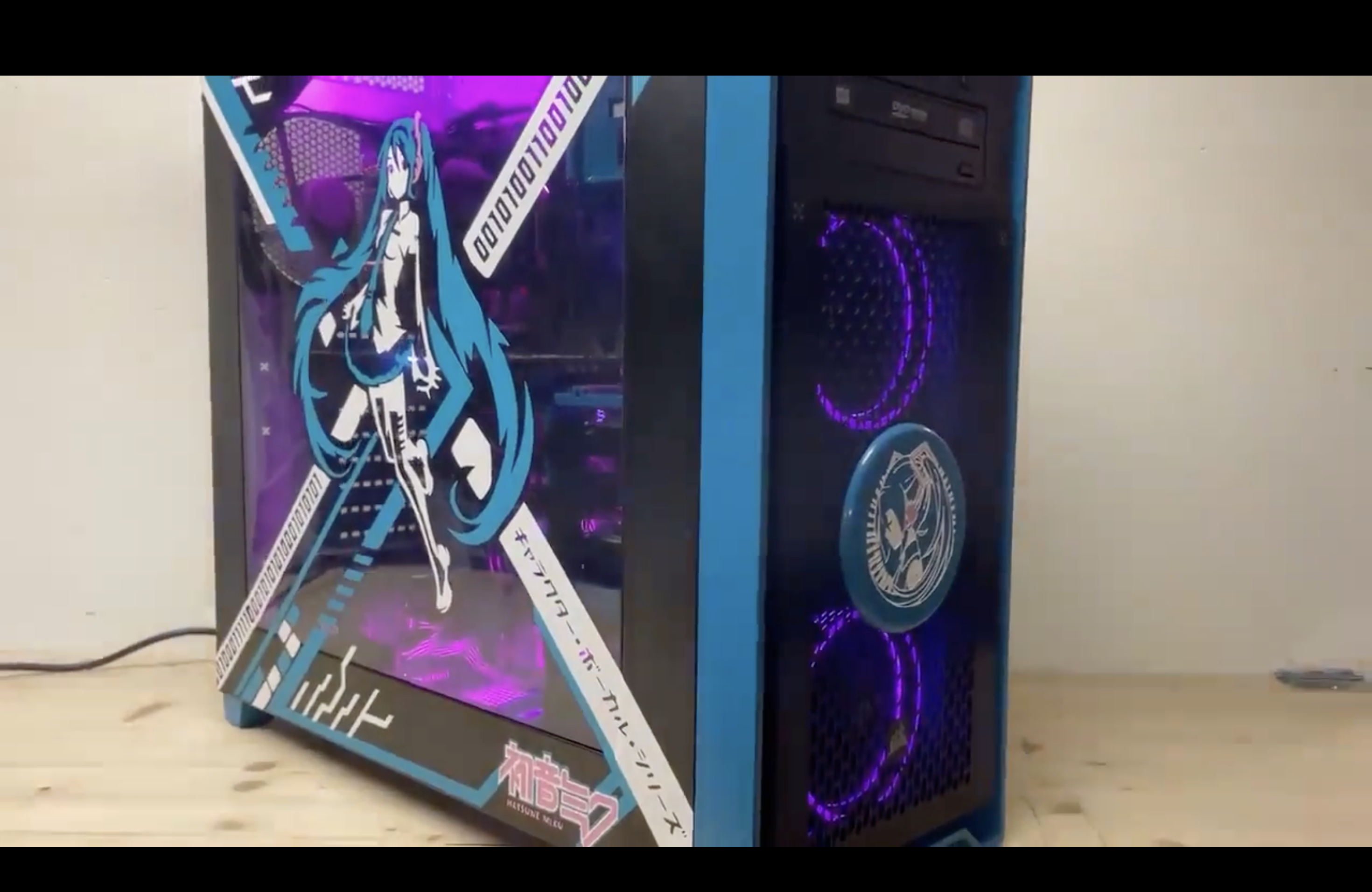 CUSTOM HATSUNE MIKU — image 2